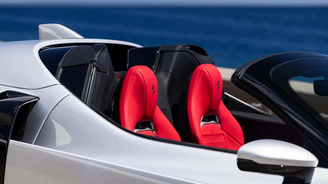 Ferrari 849 Testarossa Spider, the road test