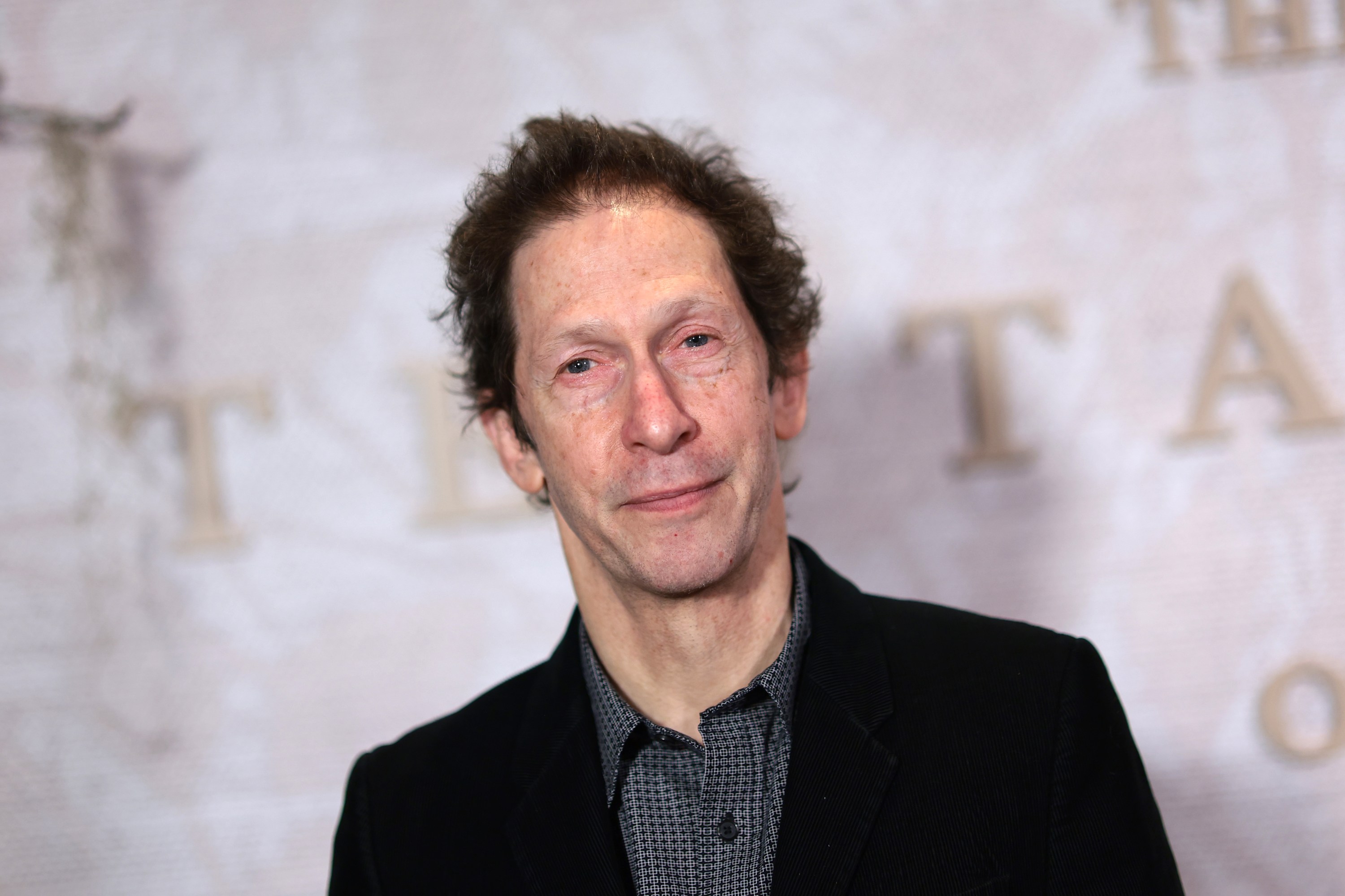 Amanda Seyfried, Scoot McNairy Go Dark in Tim Blake Nelson's New Film