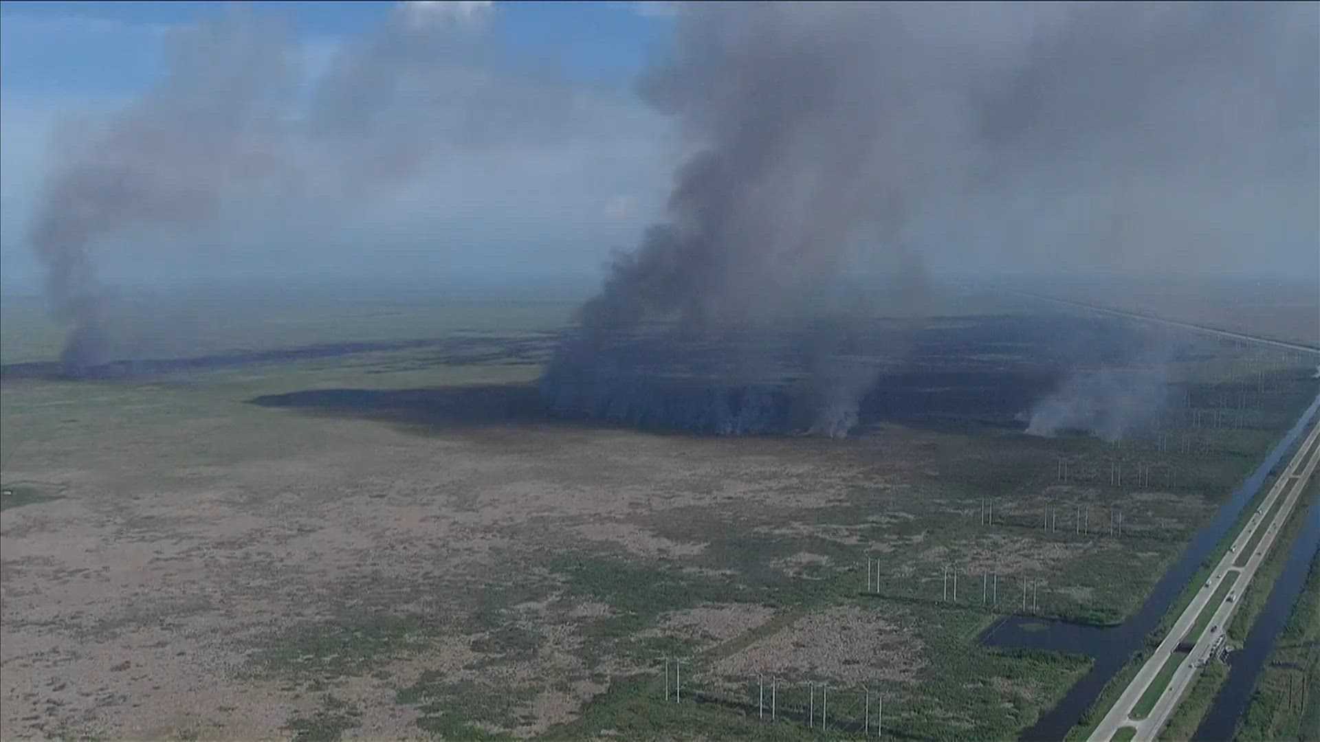 Brush fire consumes 6,000 acres in western Broward County