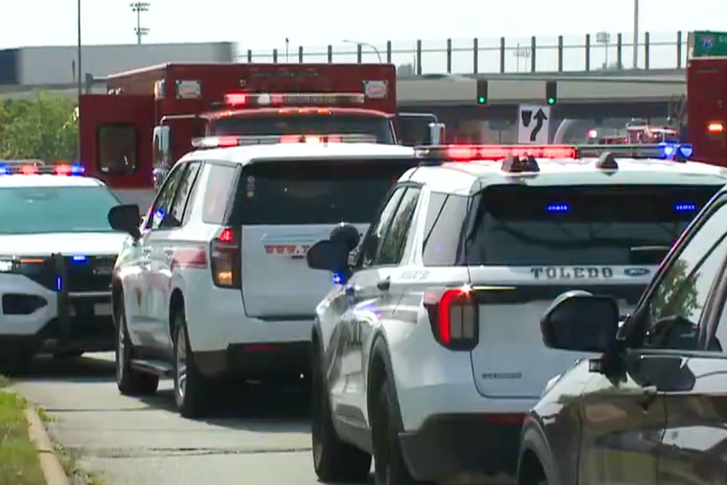 4 children and grandmother dead after being exposed to carbon monoxide while stuck in car with a flat tire
