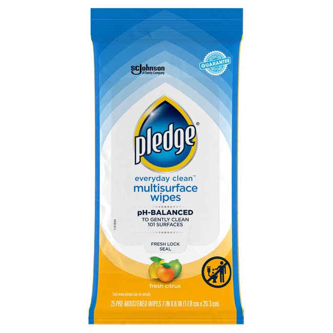 Package of Pledge everyday clean multisurface wipes with fresh citrus scent, for gently cleaning 101 surfaces, 25 pre-moistened wipes