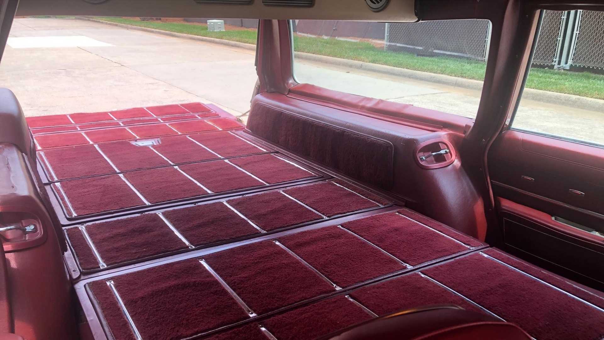 1965 Chrysler New Yorker Town & Country Wagon rear cargo area