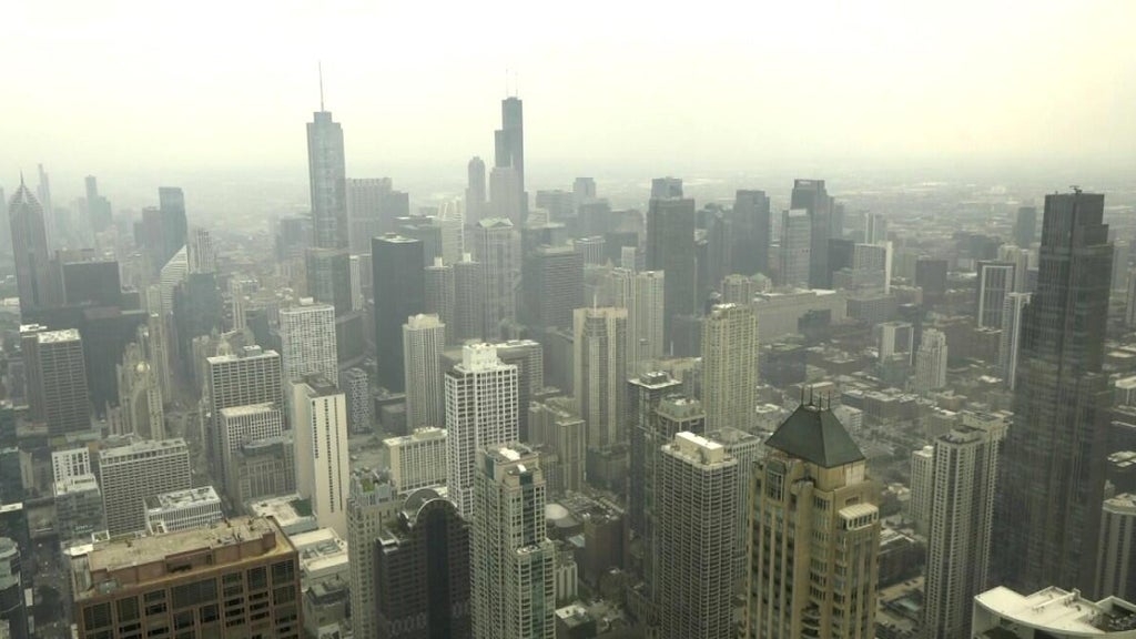 Chicago beaches and outdoor pools reopen as wildfire smoke begins to clear and air quality improves