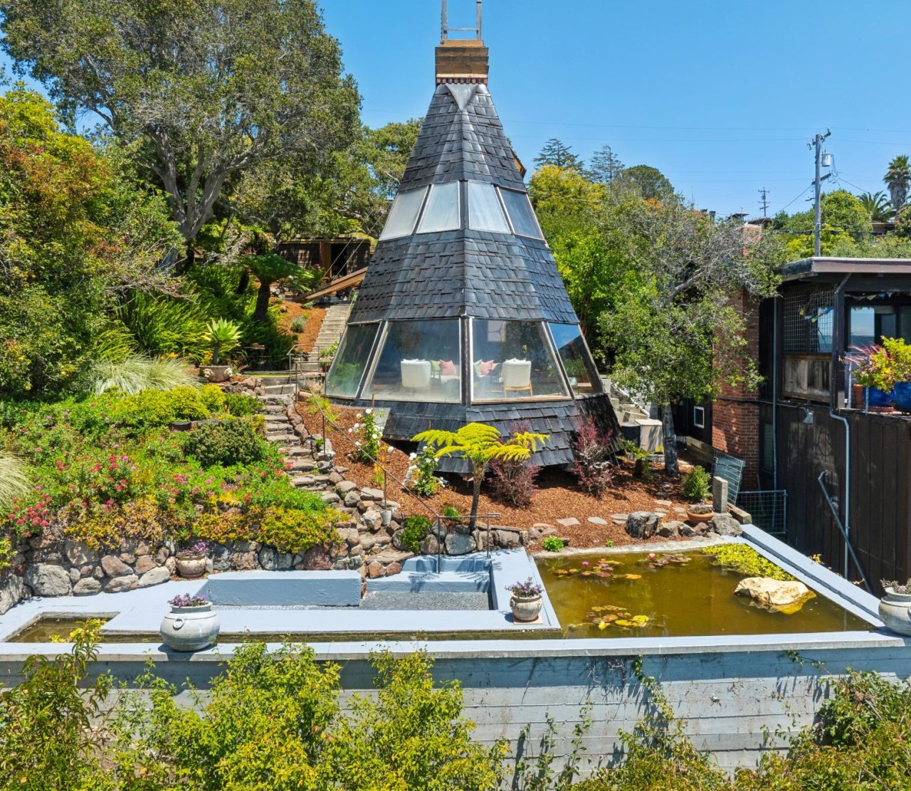 House of the Week: A Geometric Home Overlooking San Francisco Bay