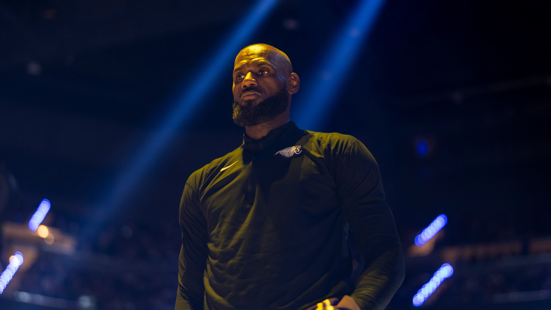 Latest LeBron James rumors: 'He's much closer to a decision,' Antetokounmpo makes his pitch