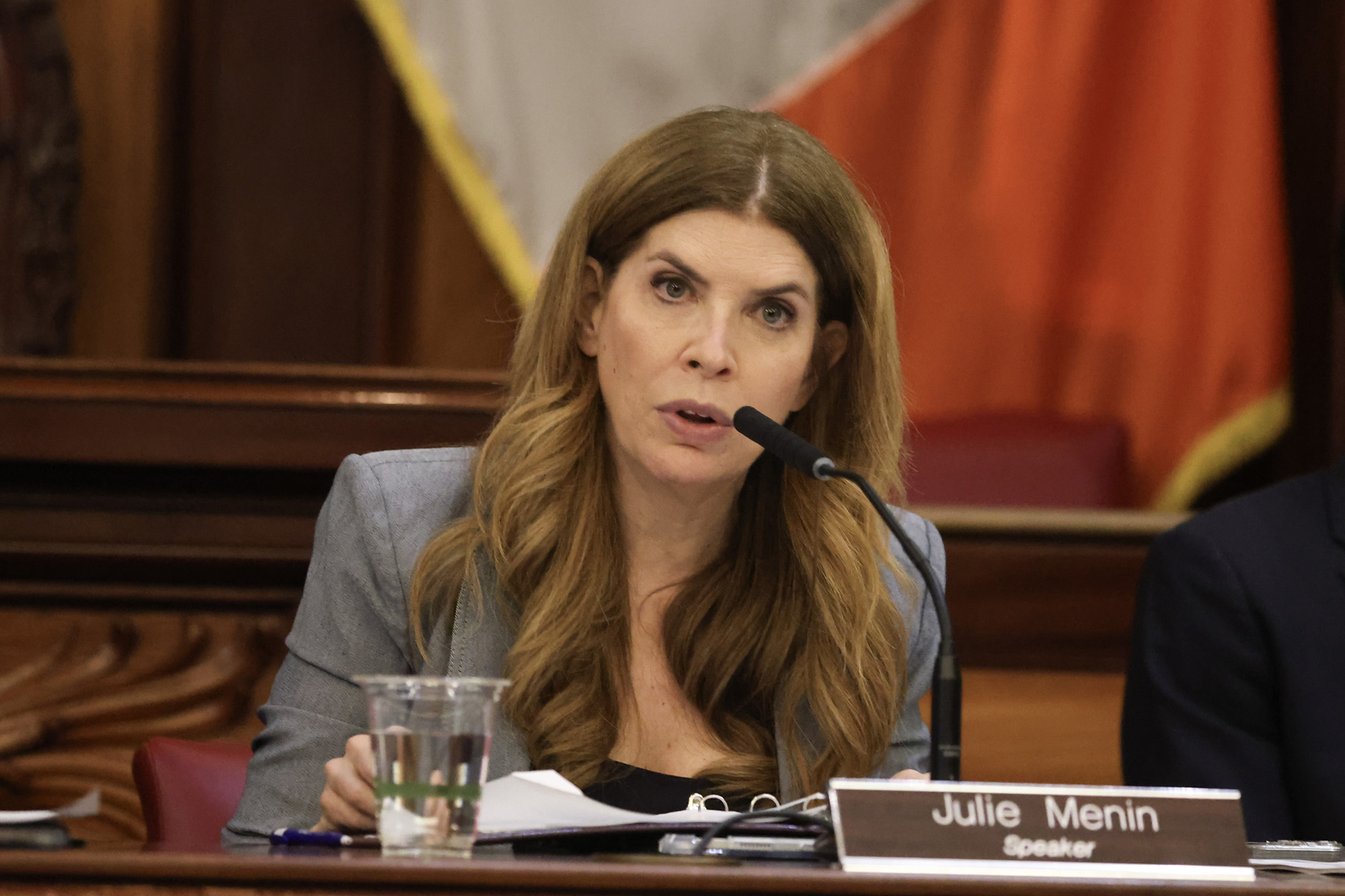 Council pay raise is sick joke on working people of New York