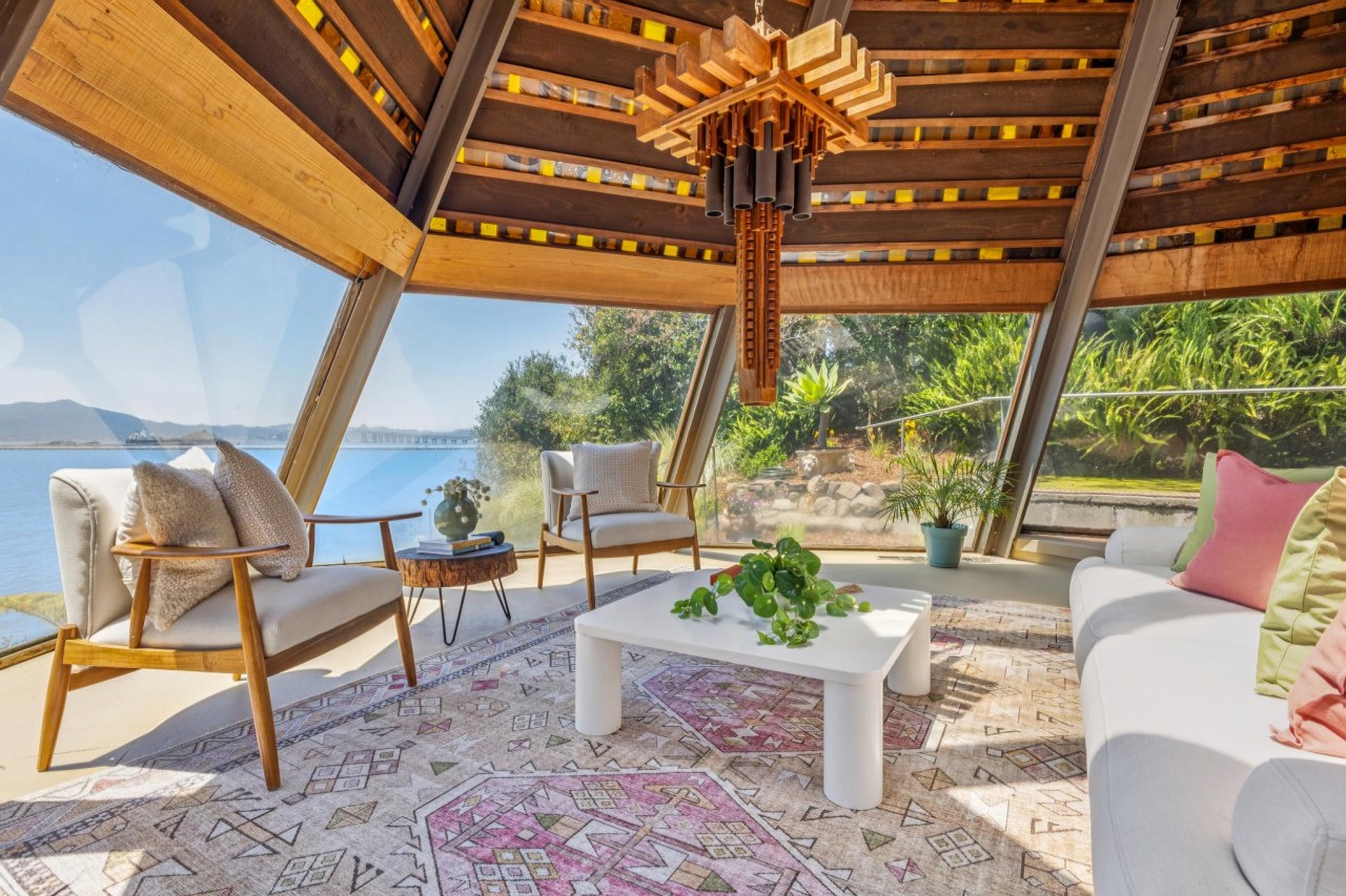 House of the Week: A Geometric Home Overlooking San Francisco Bay