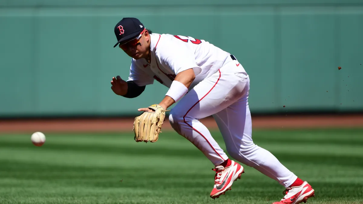 Red Sox SS Tsung-Che Cheng was part of 5 MLB teams in 6 weeks in the offseason