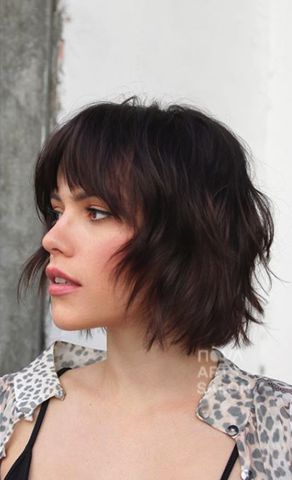 Shaggy Chin Bob