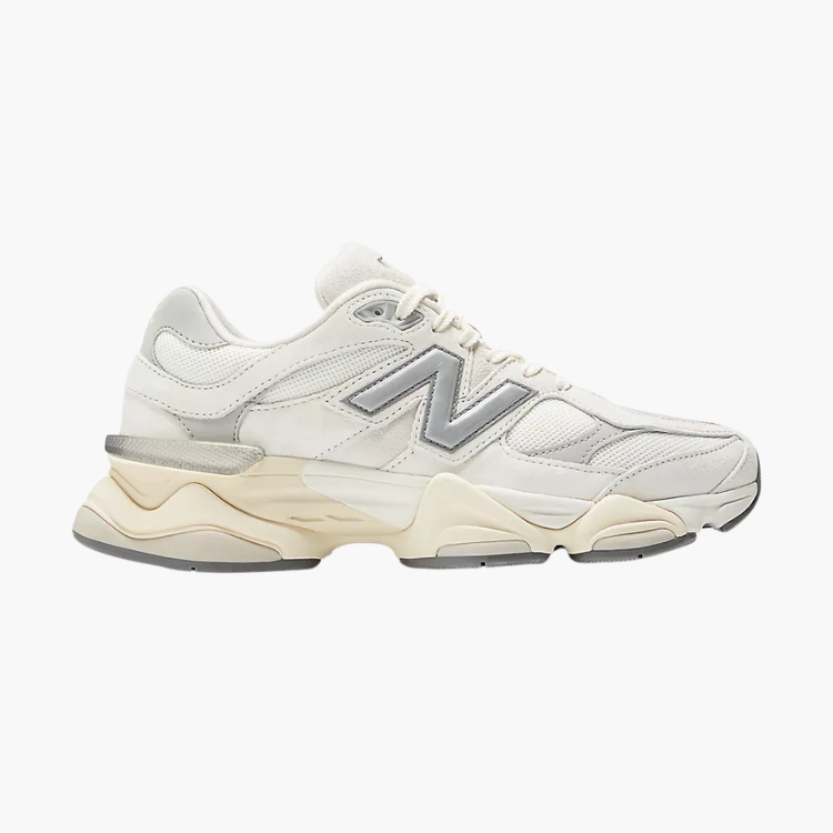 9060 Sneakers