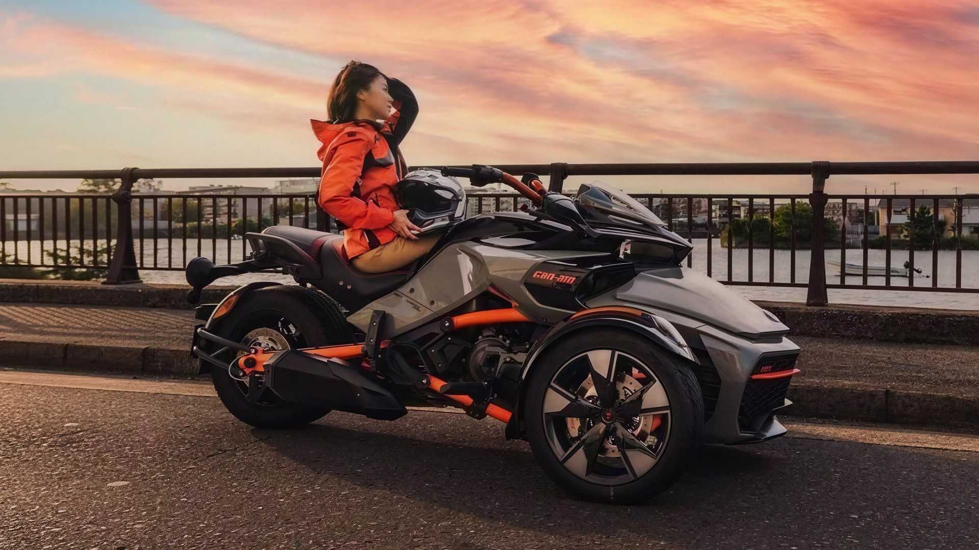 ​​​​​​​2026 Can-Am Spyder F3-S parked curbside