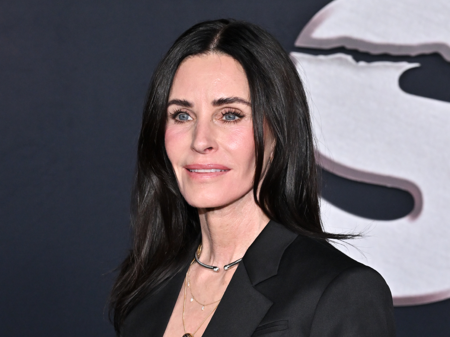 Courteney Cox Is Healing Her Heartbreak With A 'Friends' Co-Star After Split From Johnny McDaid