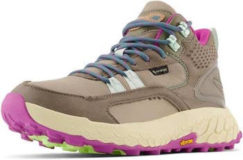 Chunky hiking sneaker with Gore-Tex, featuring a textured sole and colorful accents