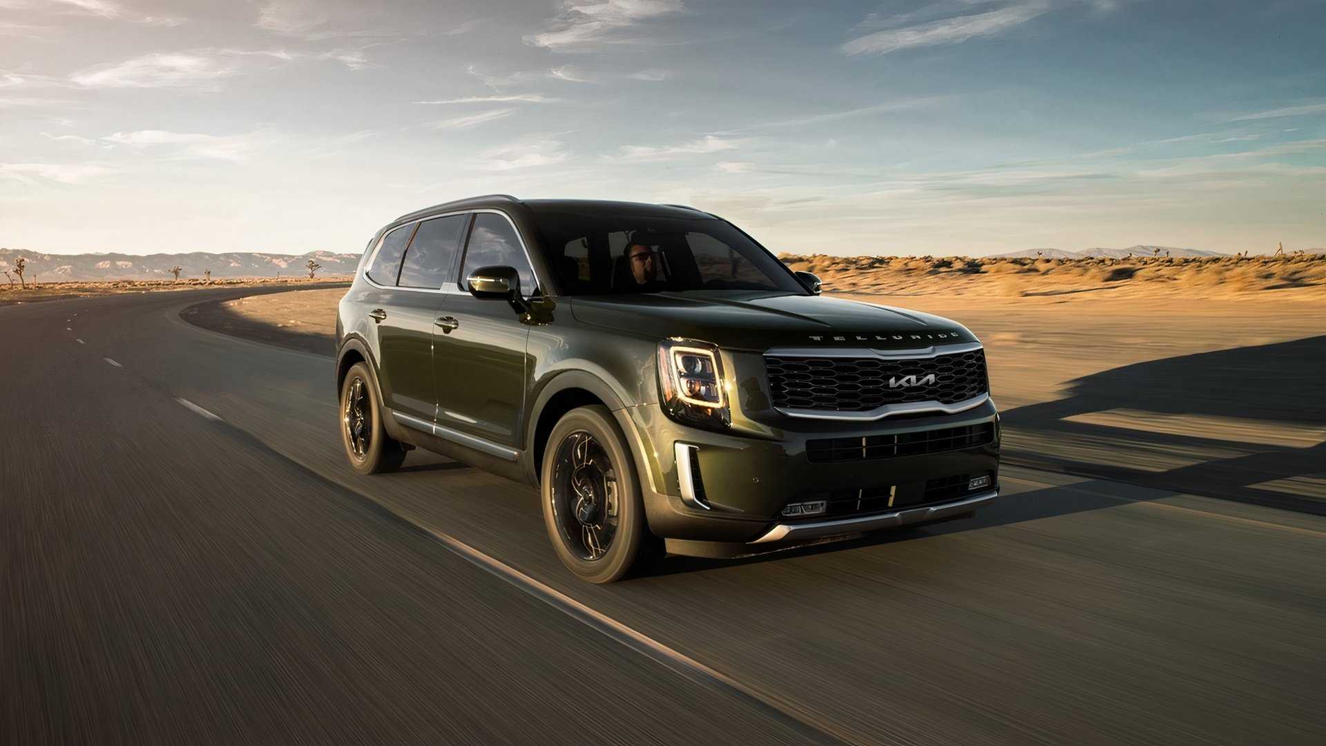 Action shot of a 2022 Kia Telluride driving on the road