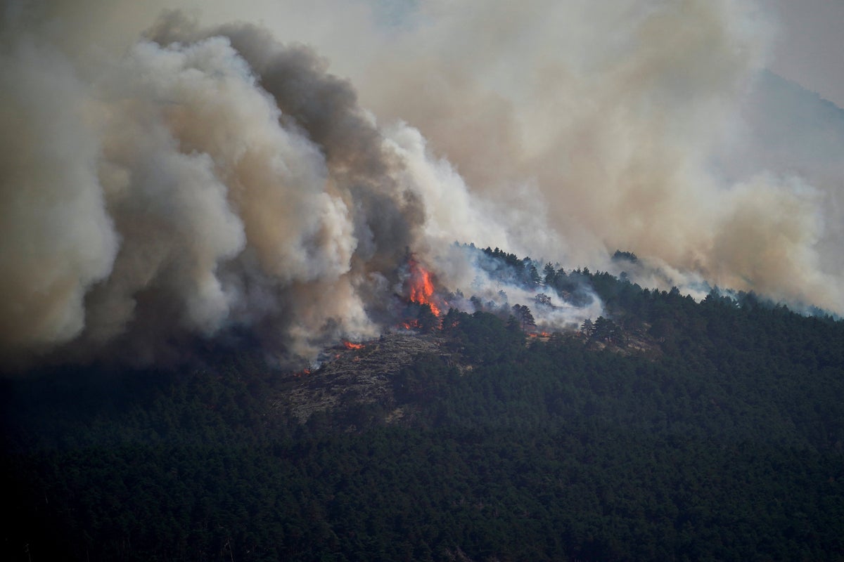 Where Do Severe Heatwaves Strike Europe's Top Tourist Spots?