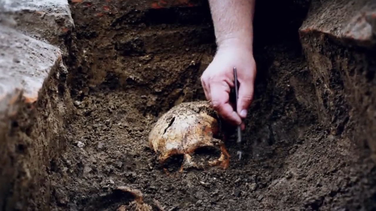 4 skeletons, 2 composite bodies and a 600-year delay: Scotland’s ...