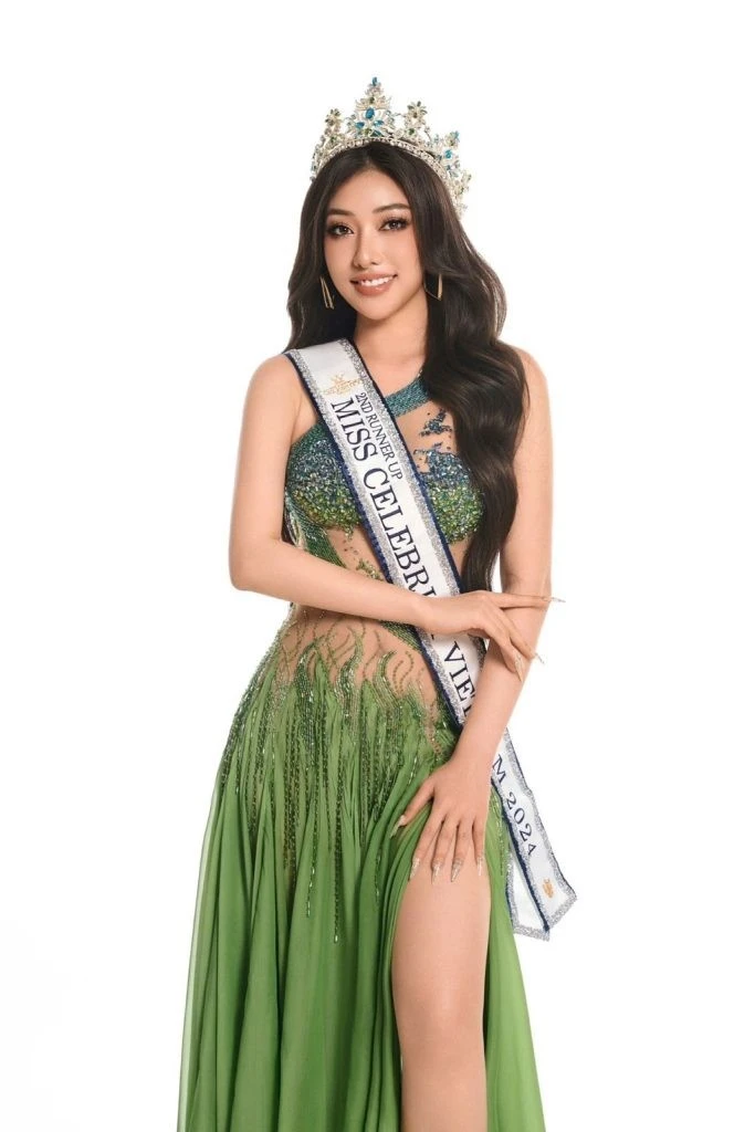 Á hậu Mỹ Duyên thừa nhận ném gạch vào nhà dân