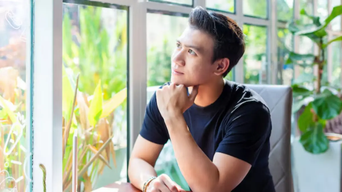 5 Pertanyaan Reflektif Berbasis Psikologi untuk Temukan Makna Hidup