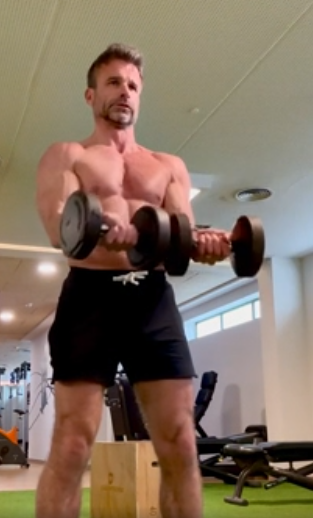 How targeted chest workouts help improve muscle strength