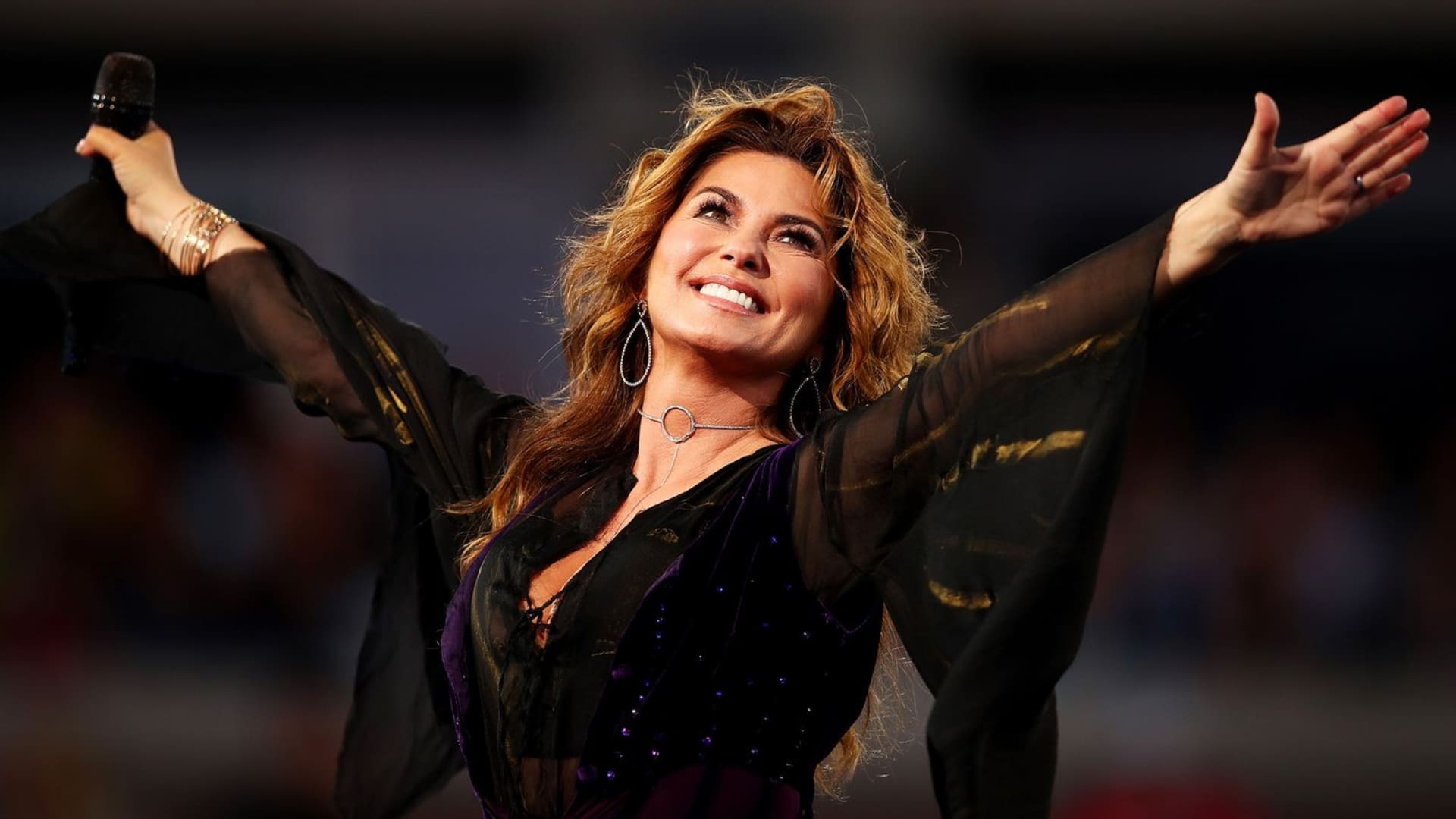 20 music icons who faced career-threatening vocal crises