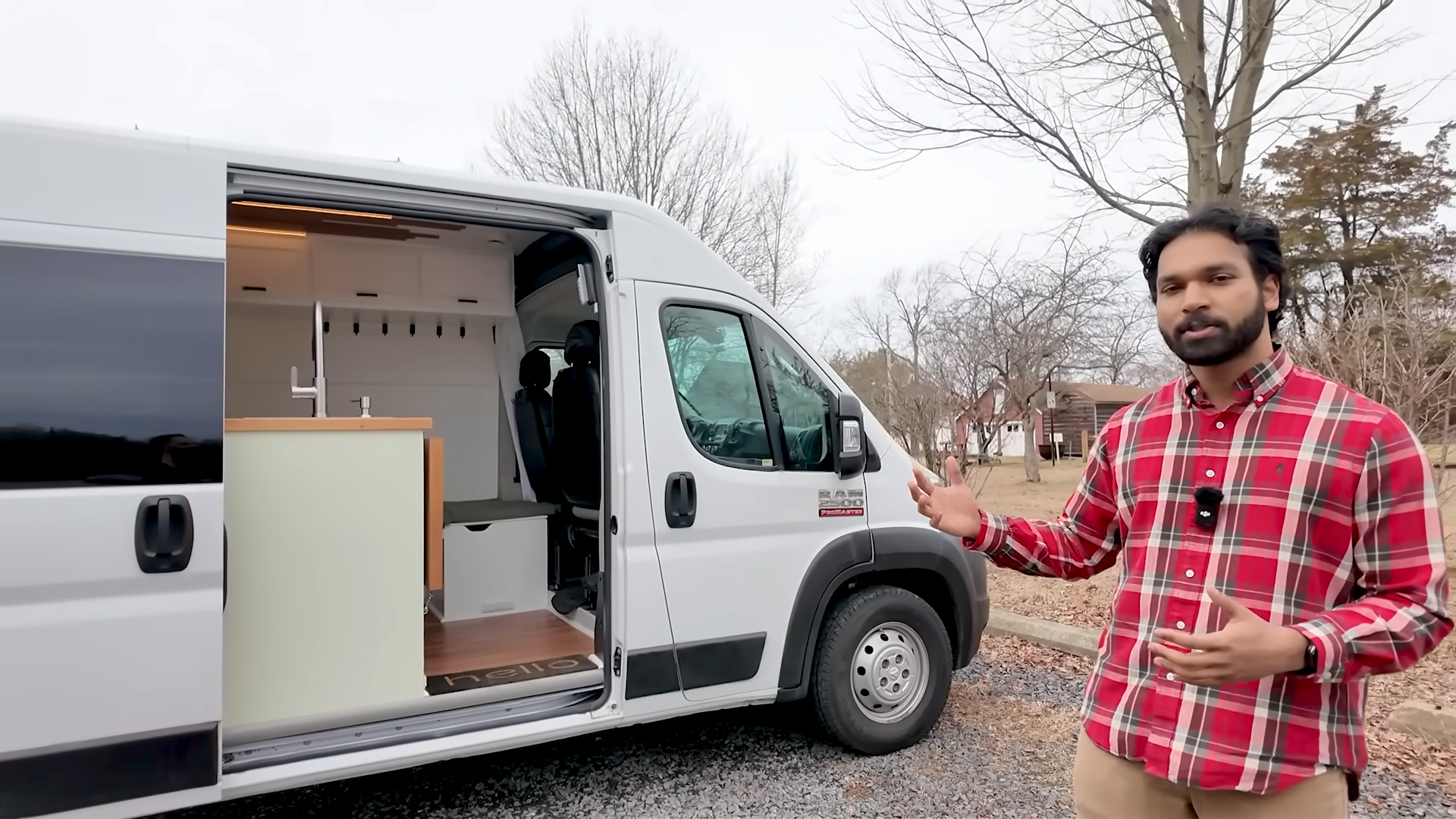 Clever work from home layout for stealth camper vans