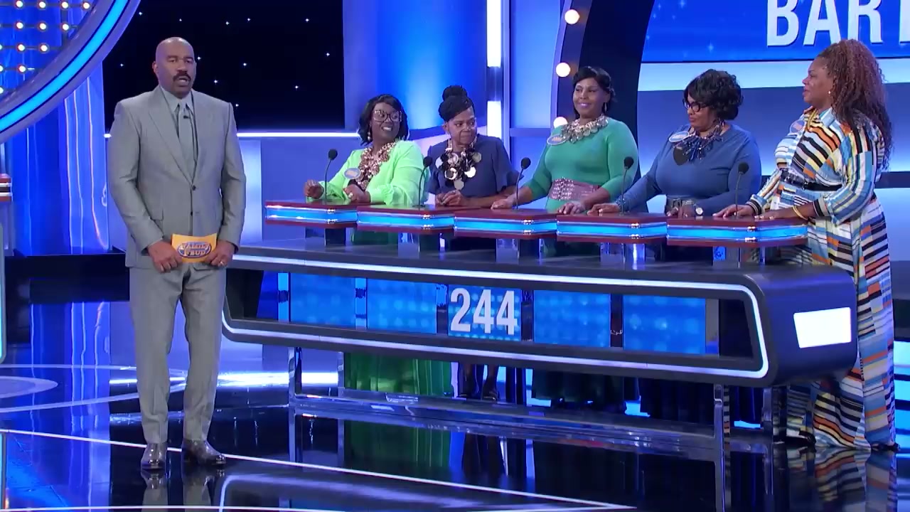 Shunta's answer cracks up Steve Harvey!