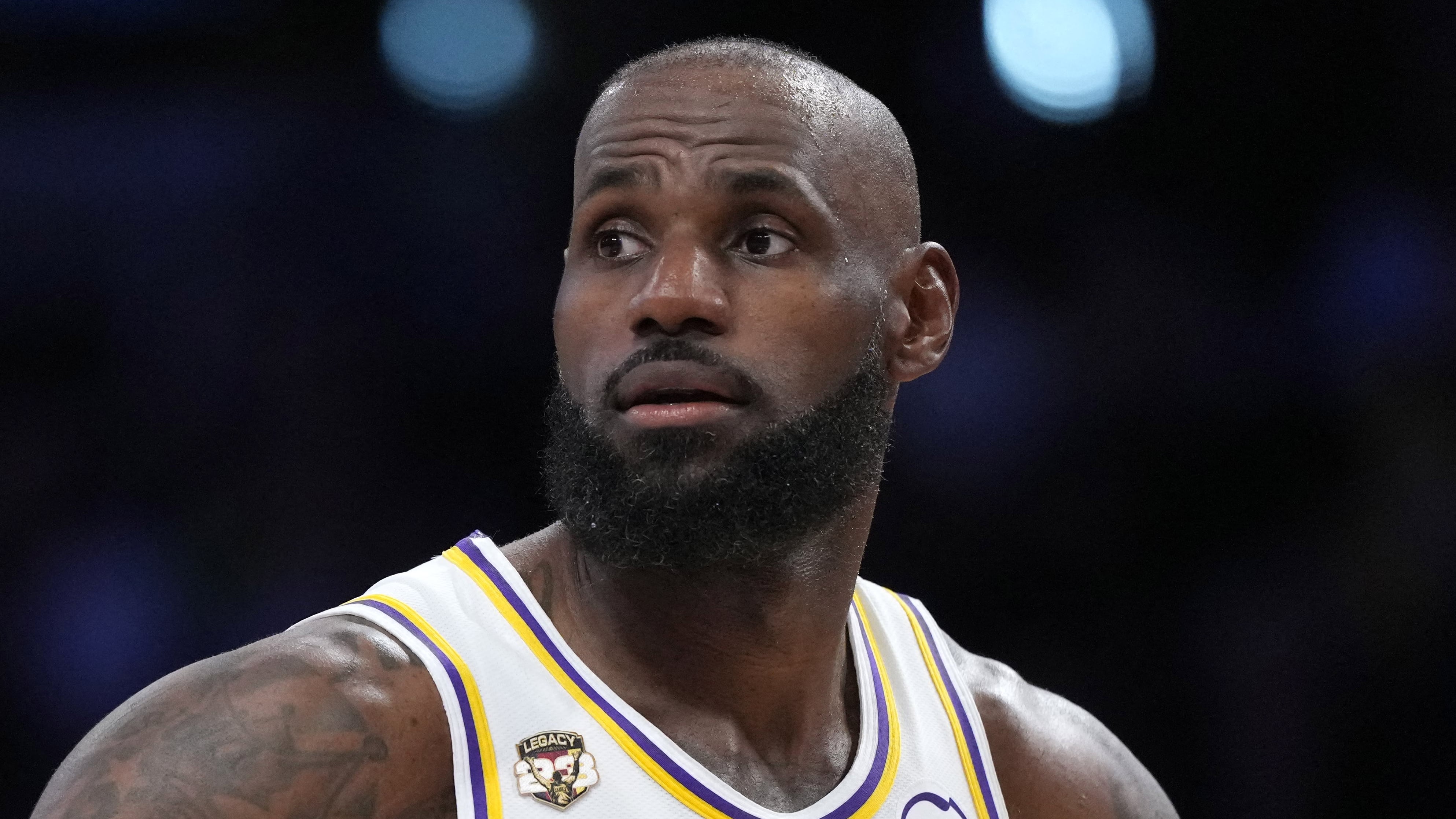 LeBron James shocks NBA to sign with unexpected new team