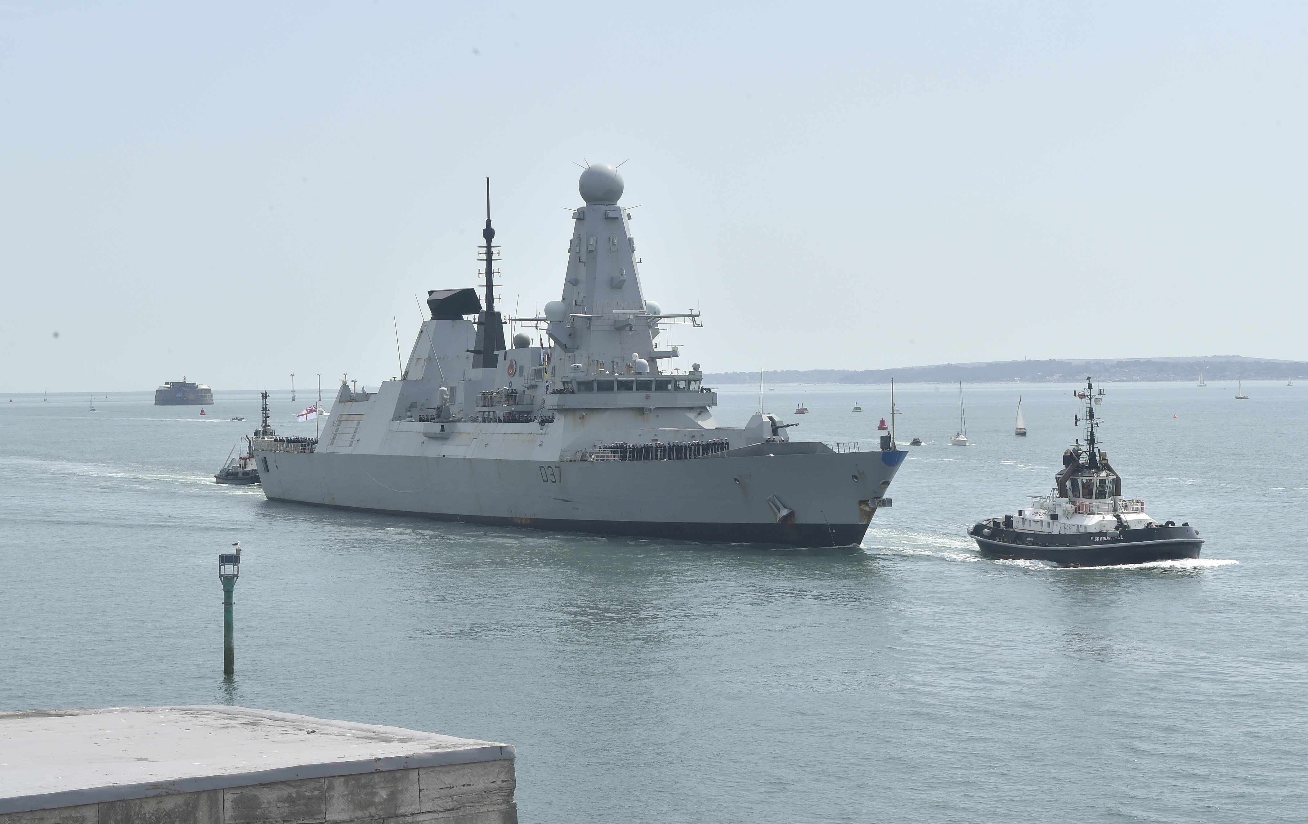 Major refit for HMS Duncan as Royal Navy destroyer set to receive ...