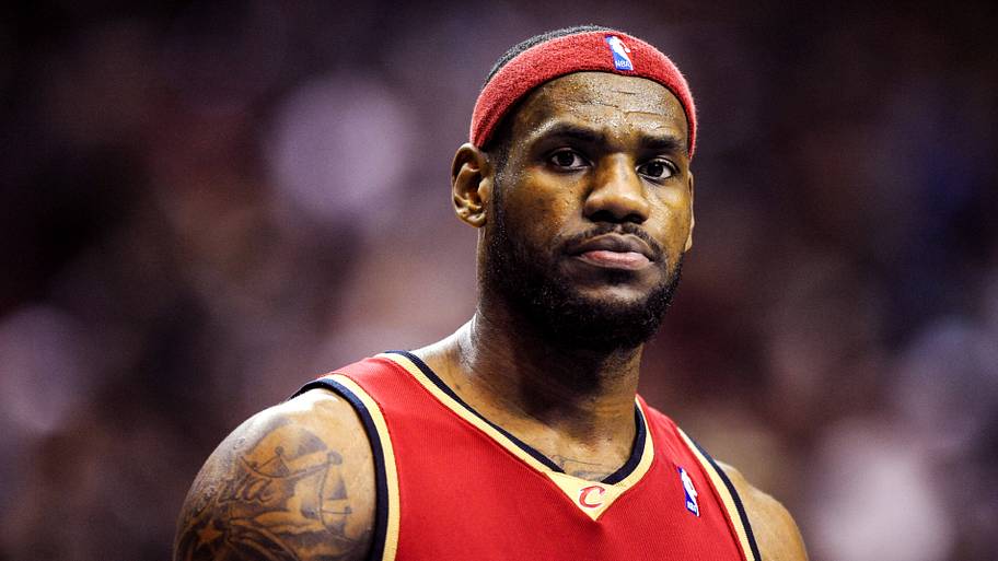 Best 'Sports Illustrated' photos of LeBron James over the years
