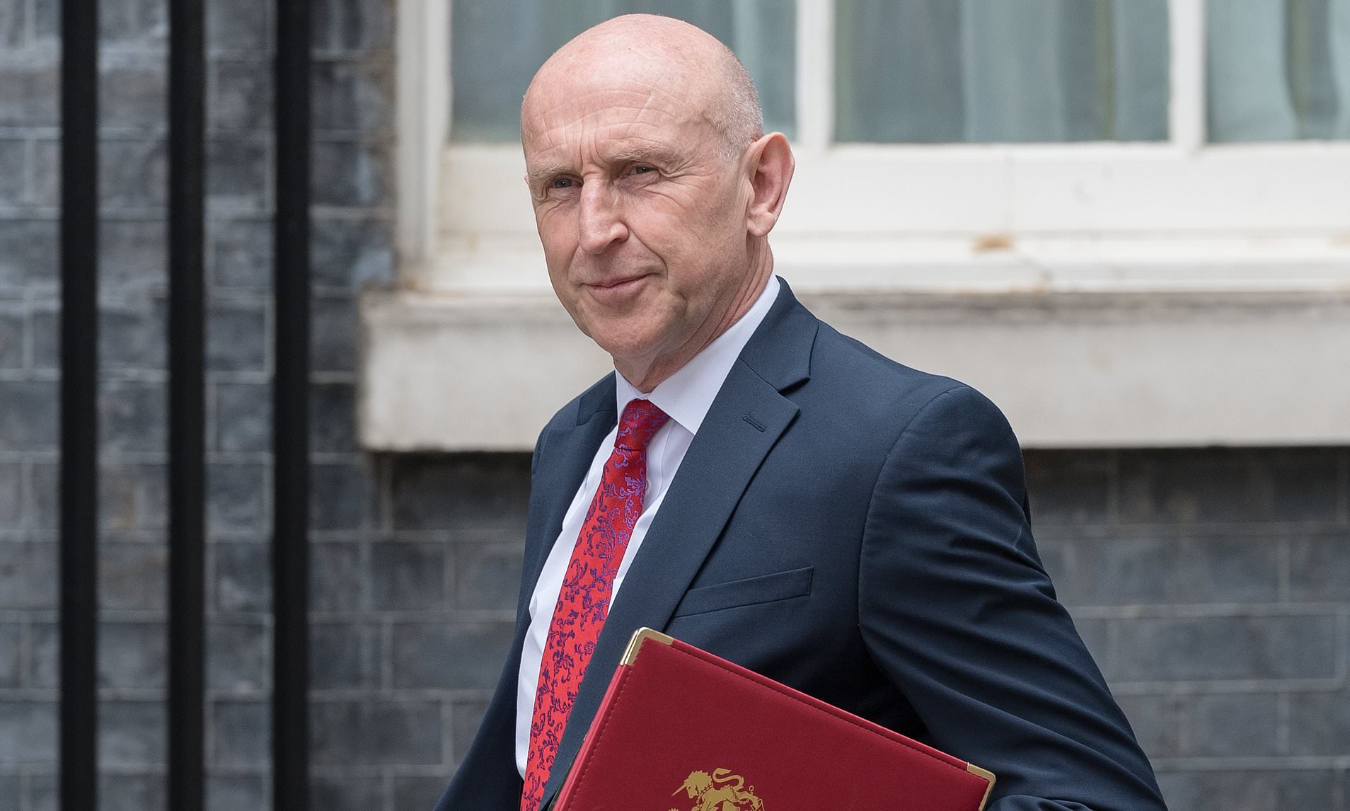Chancellor urged to rule out pensions raid to stop repeat of damaging speculation under Reeves