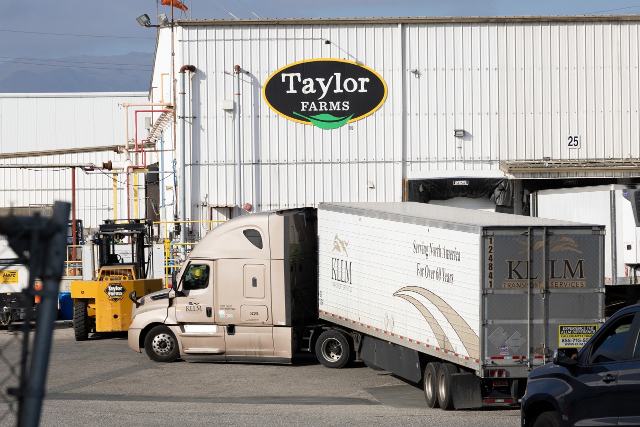Taylor Farms called White House to try to delay cyclospora recall