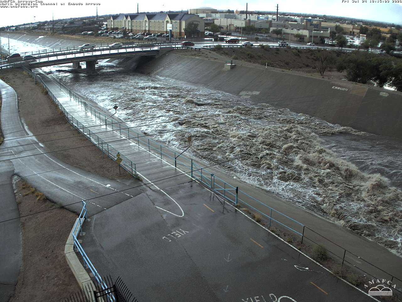 Arroyos fill in Albuquerque as flash flood warning continues for ...