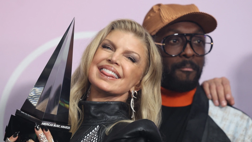 Fergie’s 2026 performances, fashion, and musical return