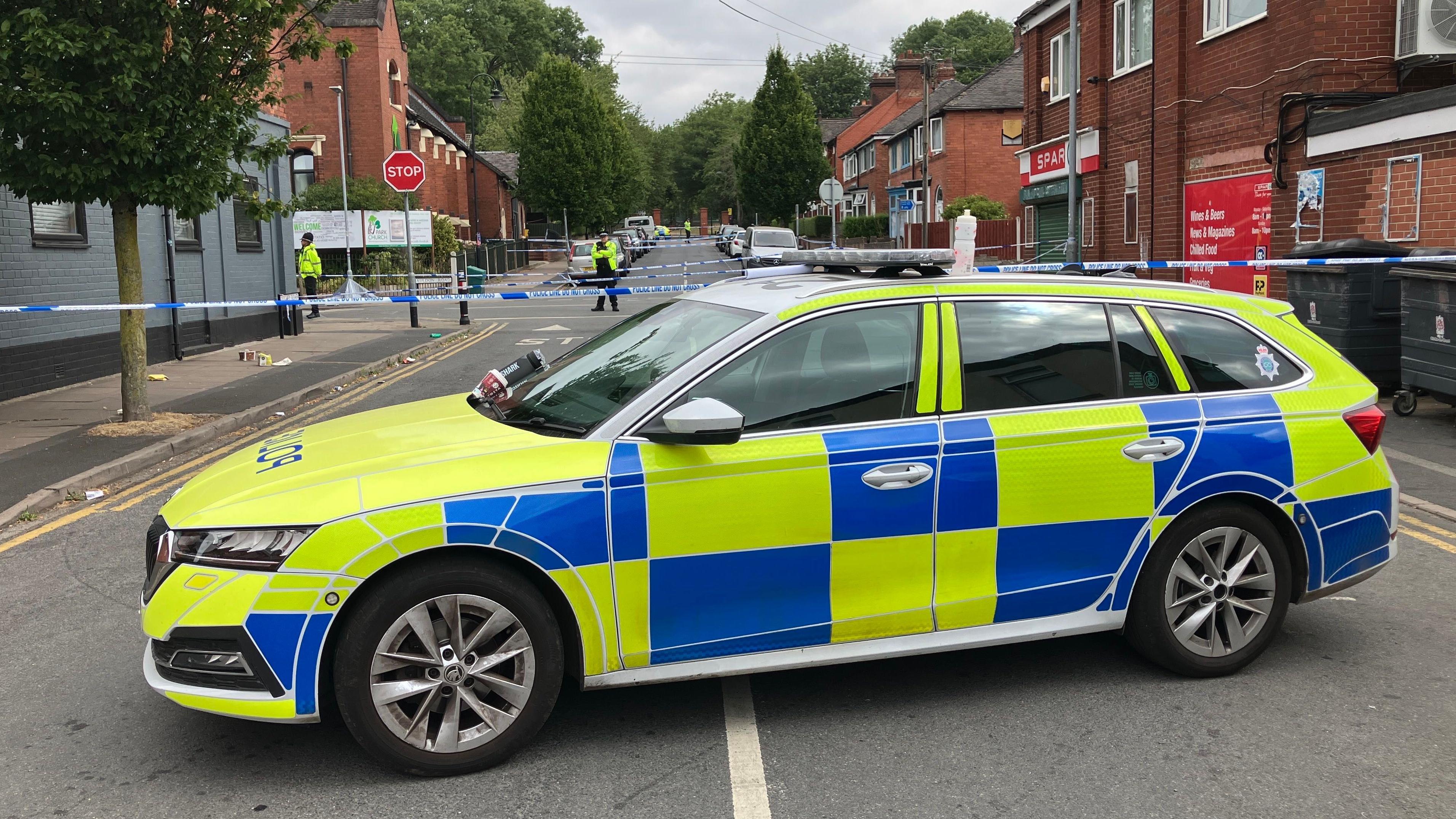 Murder arrest after man stabbed near park