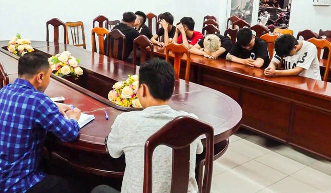 Xử lý nhóm hơn 40 thanh thiếu niên rượt đuổi, đánh nhau ở Nha Trang