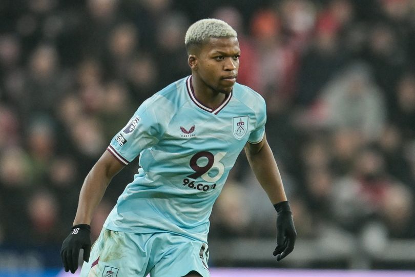 burnley-boss-opens-up-on-hull-city-s-interest-in-20m-ace-florentino-luis