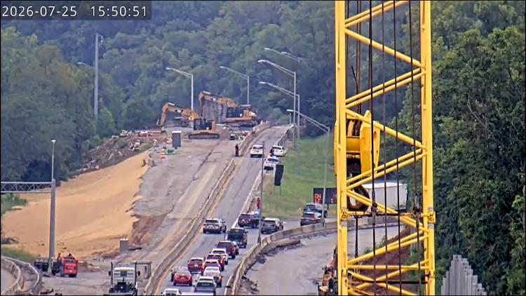 Several injured after multi-vehicle crash on I-264 East at I-71 North
