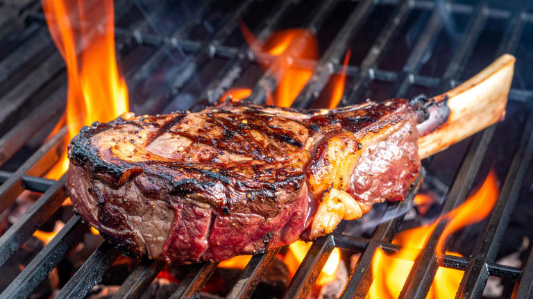 Bone-in vs boneless ribeye: Which is the better buy?