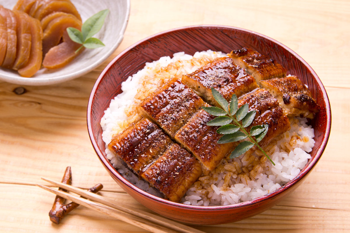 「ウナギと梅干し」NGはウソ? 胃もたれ招く“本当に避けたい食べ合わせ”とは【管理栄養士が解説】
