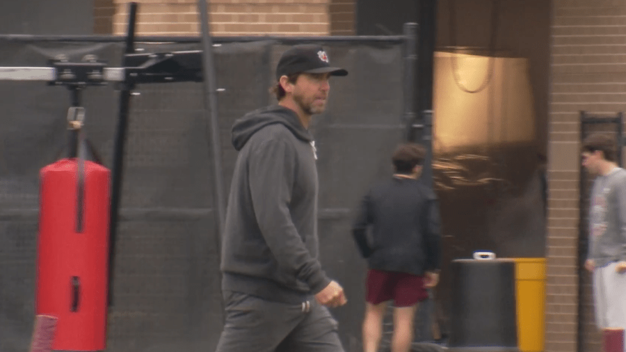 Kendal Briles likes LaNorris Sellers' versatility heading into his first season as Gamecocks' offensive coordinator