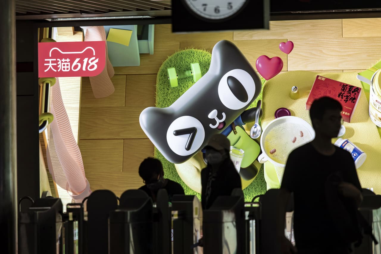 China's online sales used to be a big deal. Alibaba and others try to lure shoppers back.
