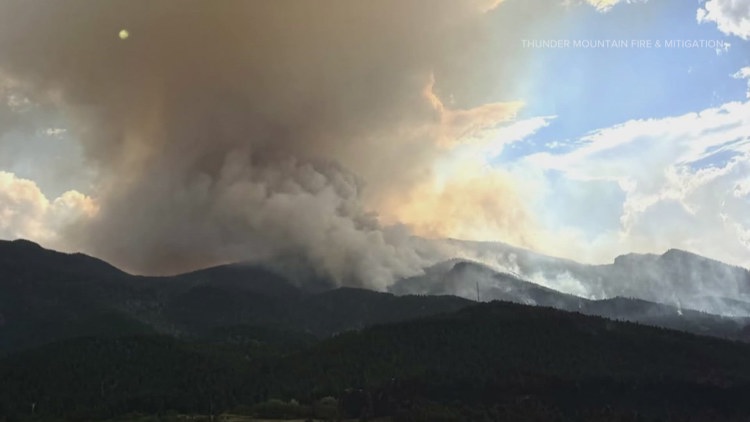 Evacuation orders lifted for Aspen Acres fire