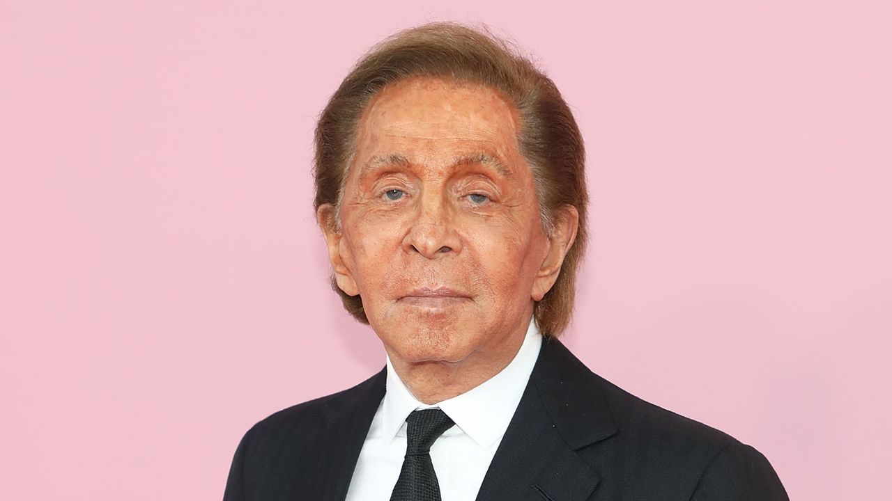 Valentino transformed a tiny nook at his Capri villa into a fantasy ...