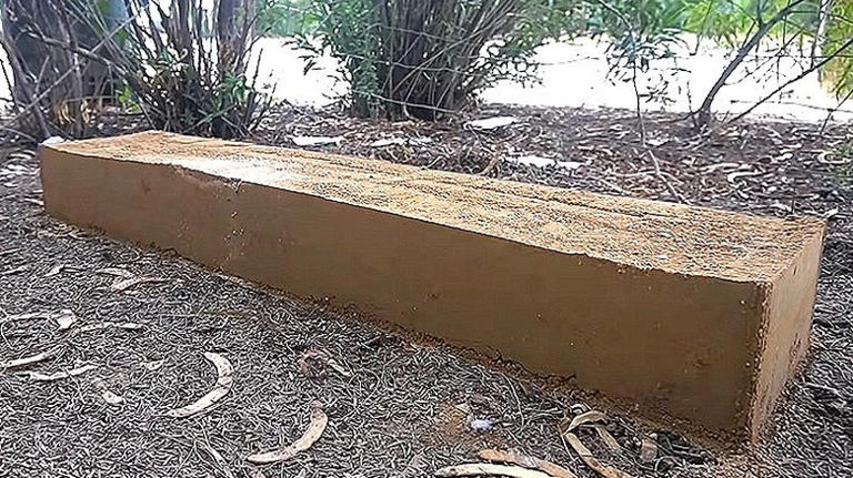 Ditch concrete blocks: How to build a retaining wall from rammed earth
