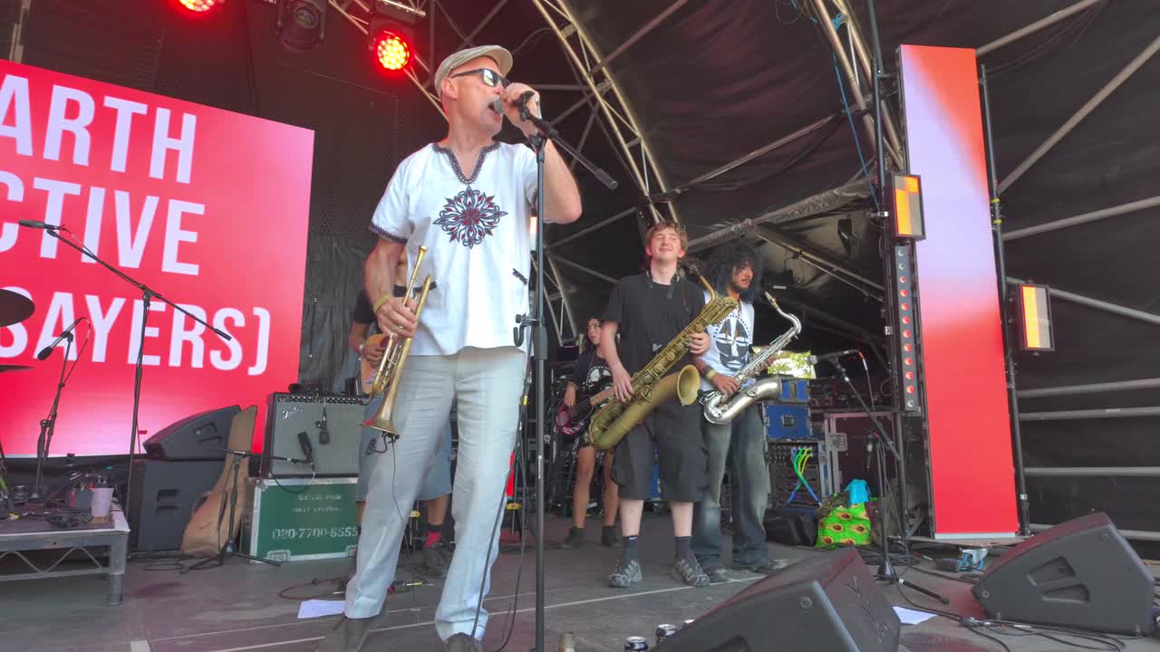 Red Earth Collective & Soothsayers perform live at Ealing Jazz Festival ...