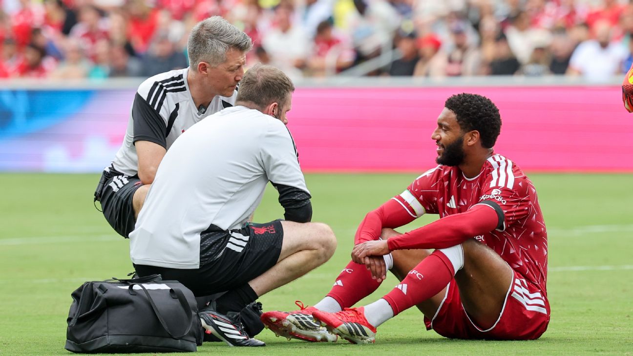 Liverpool win over Sunderland soured by Joe Gomez injury as Andoni Iraola bemoans 'worst news'