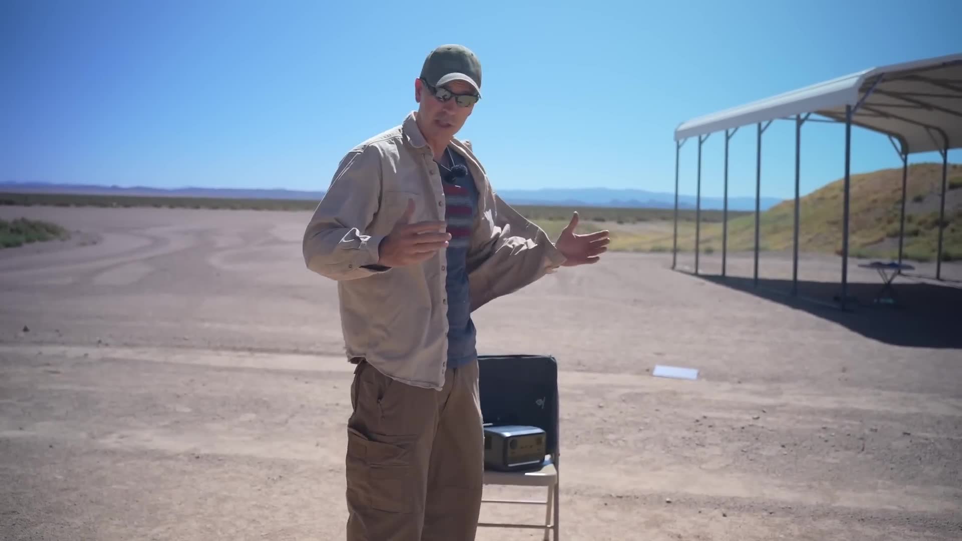 Portable solar generator running essential appliances when the grid ...