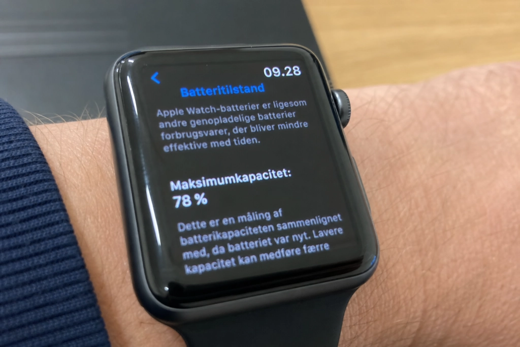 Apple smartwatch battery life likely declines after two years of use - sundhed news from Trend