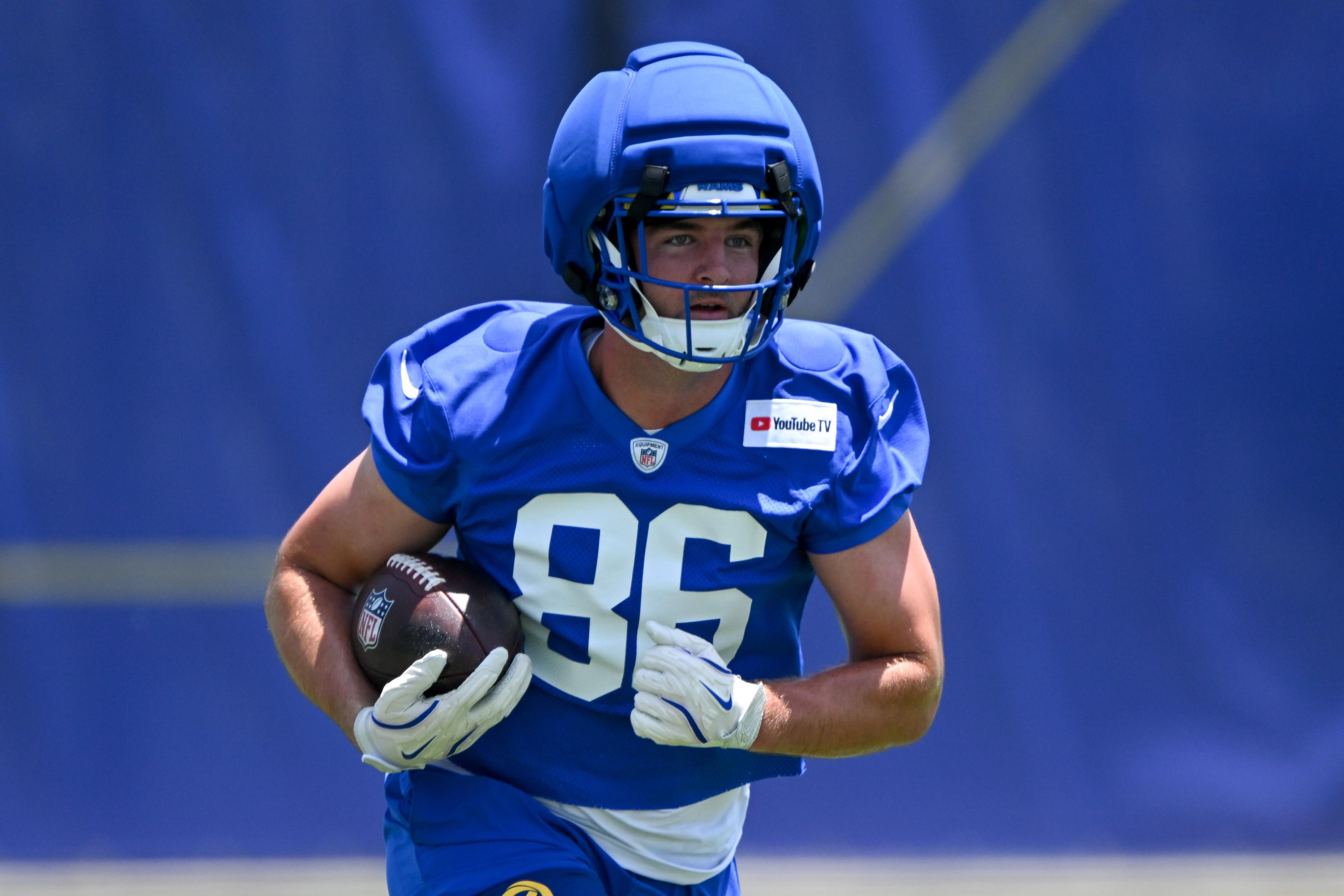 Max Klare aims to stand out in loaded Rams' TE room