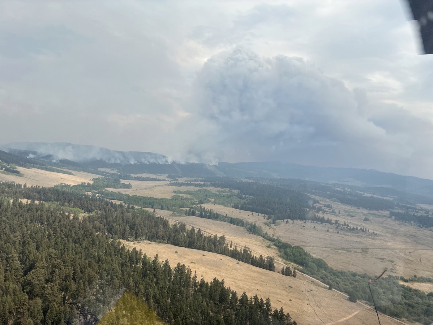 Wildfires merge north of Clinton, BC., evacuation order planned for 70 ...